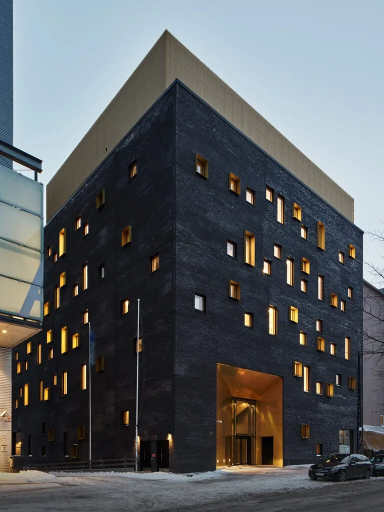 2021/04 TOMMILA ARCHITECTS, Soiva - building for music education, Helsinki Soiva-talon julkisivu