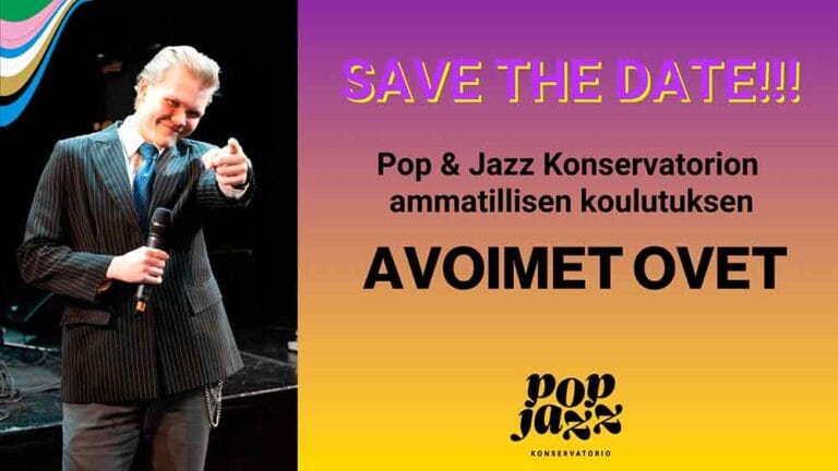 Save the date! Pop & Jazz Konservatorion ammatillisen koulutuksen avoimet ovet. Kuvassa opiskelija osoittaa sormella katsojaa kohti.